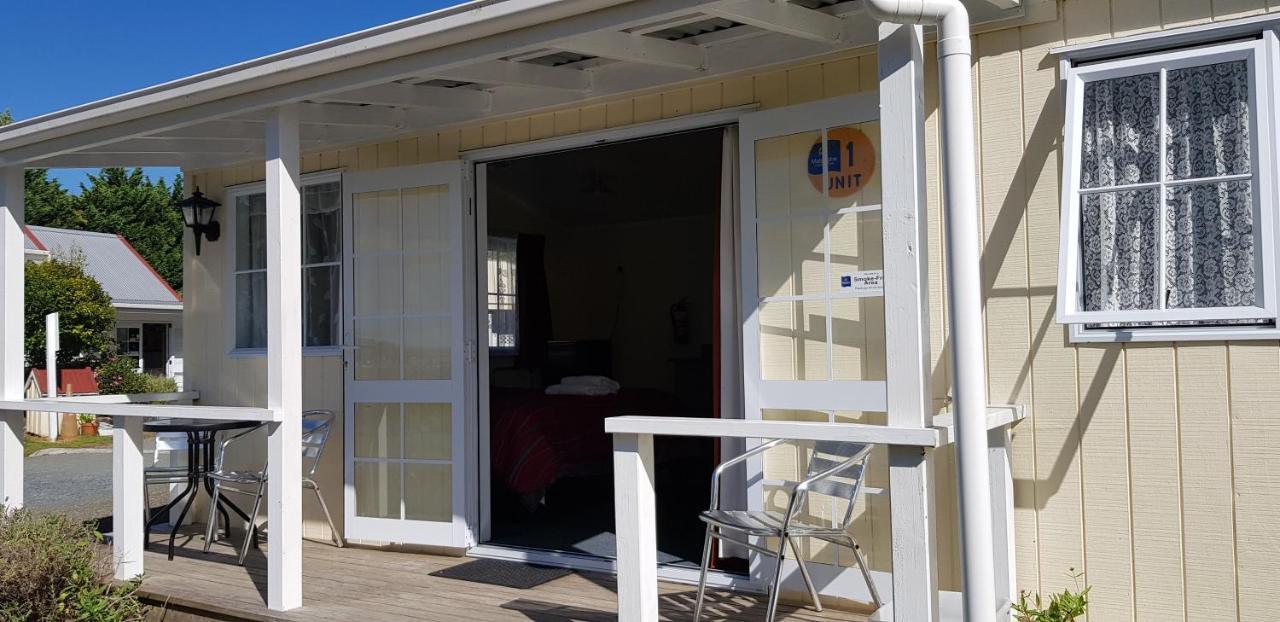 Matakohe Holiday Park Δωμάτιο φωτογραφία